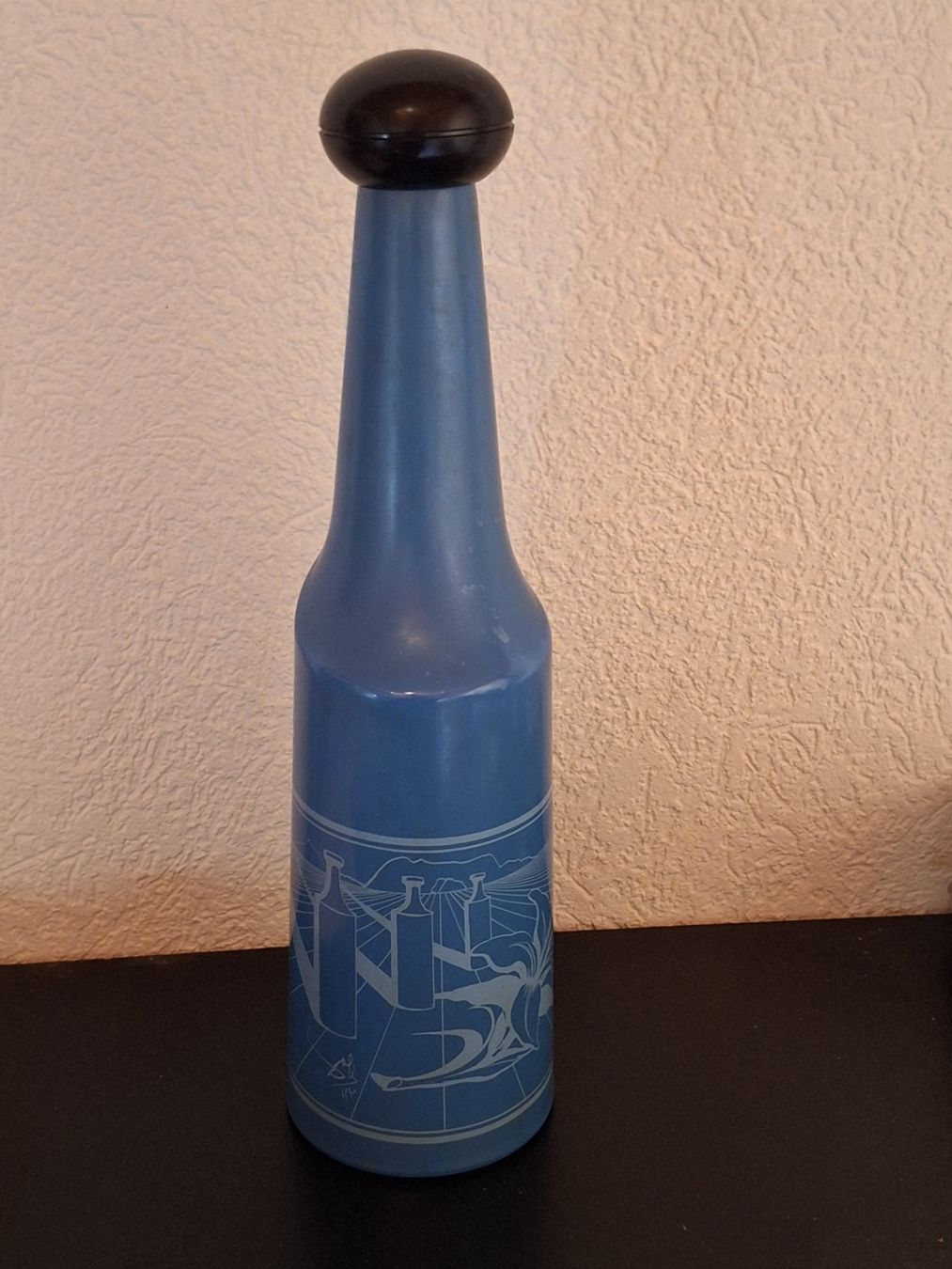 Bottiglie: Art et déco / "S.Dali" – Usato da Couvet venduto da zeze03