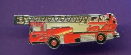Feuerwehrauto  mit Drehleiter