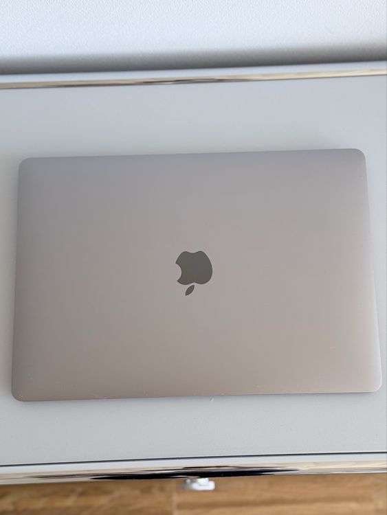 Apple Notebook: Apple MacBook Air 13 Zoll – Nuovo (secondo la descrizione) da Zürich venduto da Pimschayakan 2