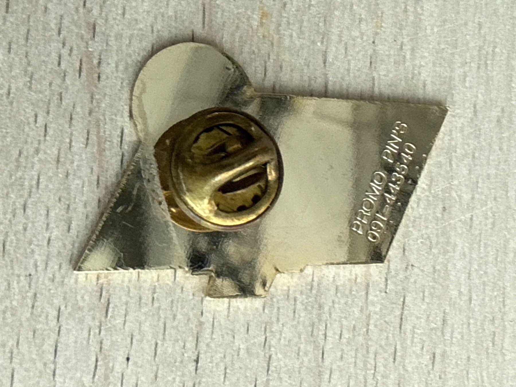 Plaquettes & Badges: Pin WM USA94 SUISSE – D'occasion à Glattbrugg par Schweigmatt 1