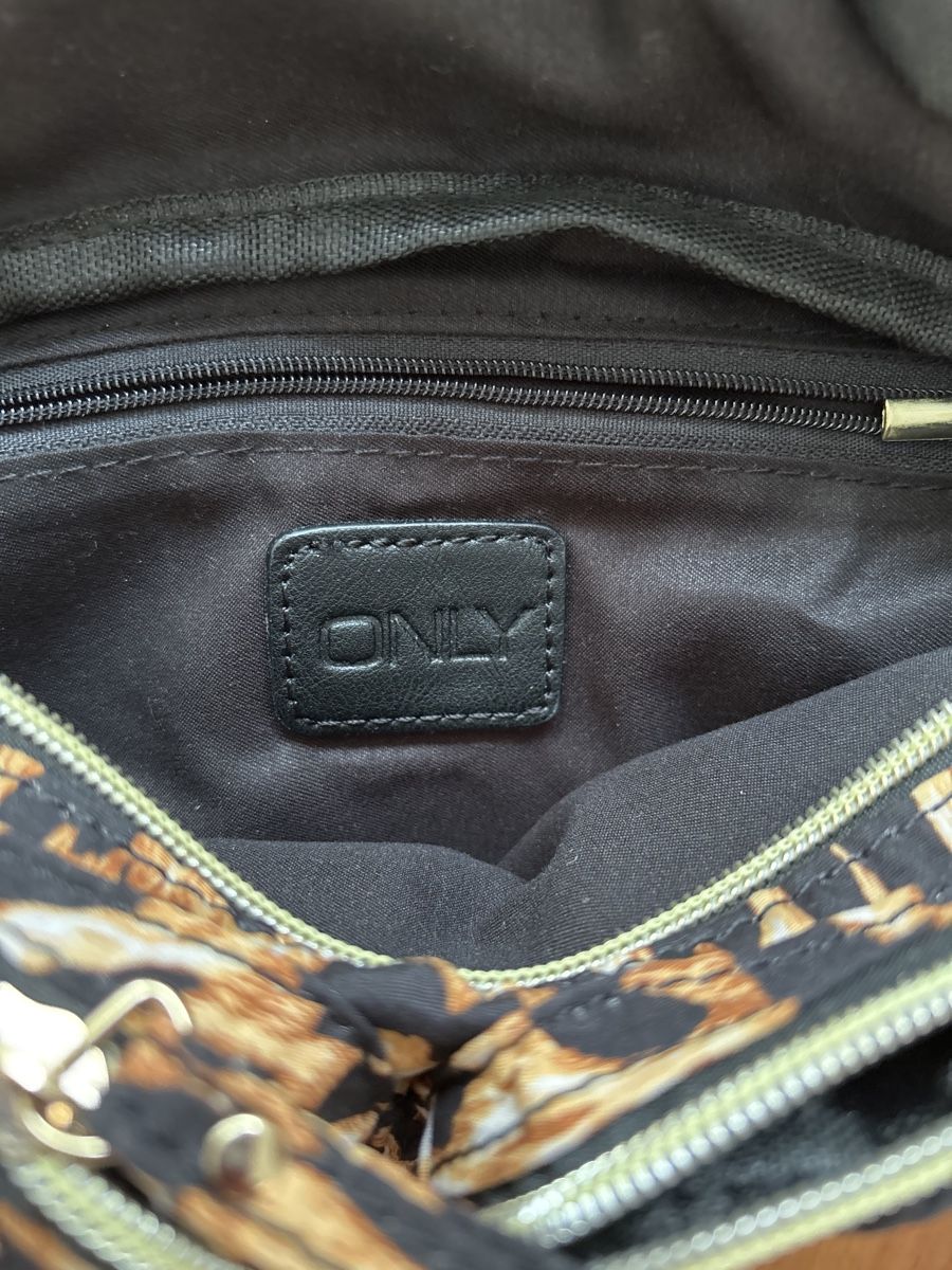 Only Borse da donna: Trendige Gürteltasche Leo-Print – Nuovo (secondo la descrizione) da Muri AG venduto da ReBoutique 3