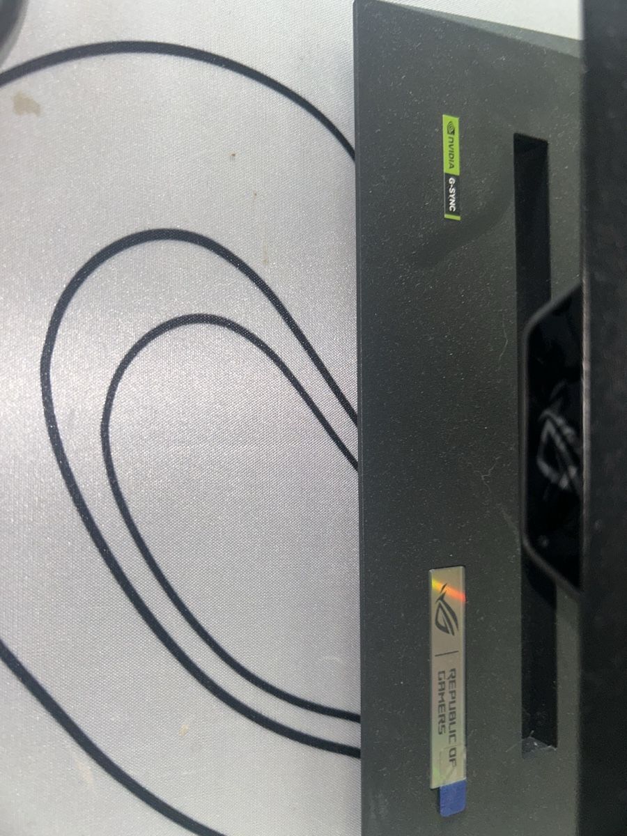 Monitore: Bildschirm Gaming – Gebraucht aus Churwalden von tie_jzx5 3