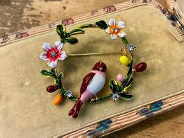 VINTAGE BROSCHE MIT GABLONZER STRASSSTEINE UND EMAIL