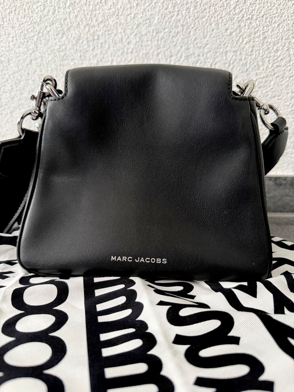 Marc Jacobs Borse: MARC JACOBS THE J MARC CHAIN MINI SATCHEL – Usato da Liebefeld venduto da pia_bern 3
