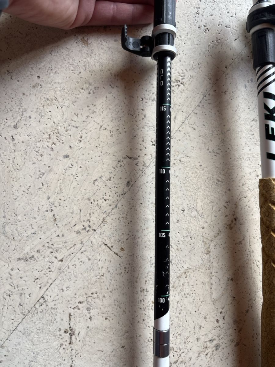 Leki Bastoncini da trekking: LEKI Carbon Series Trekking Poles  – Usato da Davos Platz venduto da jbarcik 3