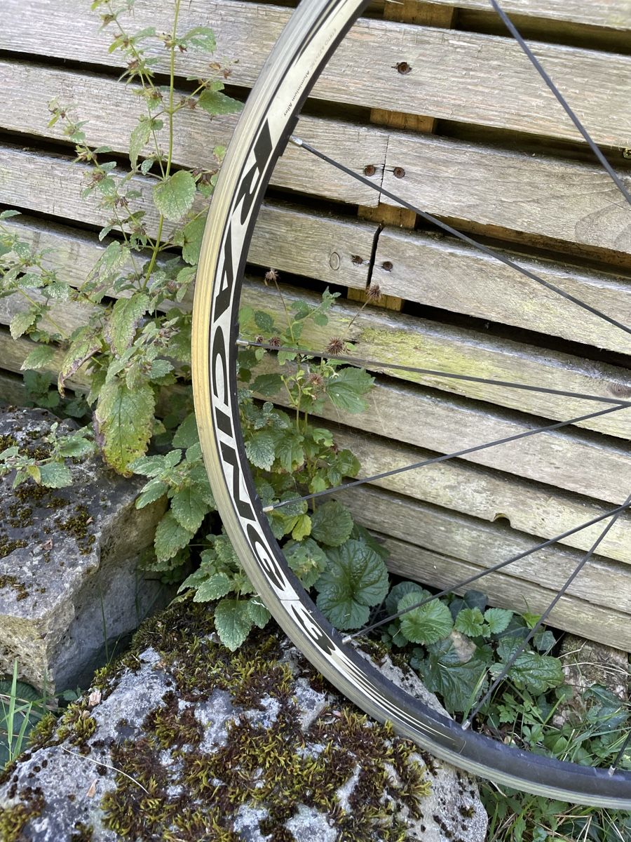Fulcrum Pezzi di ricambio: Fulcrum racing 3 – Usato da Lausanne venduto da arv_75mn 1