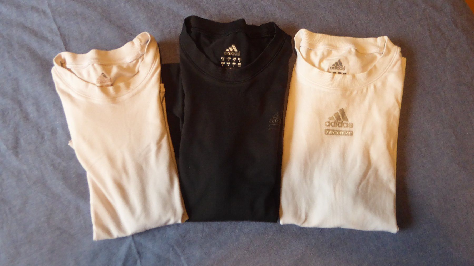 Kleiderpakete: 3 addidas Sport Tshirt Gr M – Gebraucht aus Sargans von Benziner 8