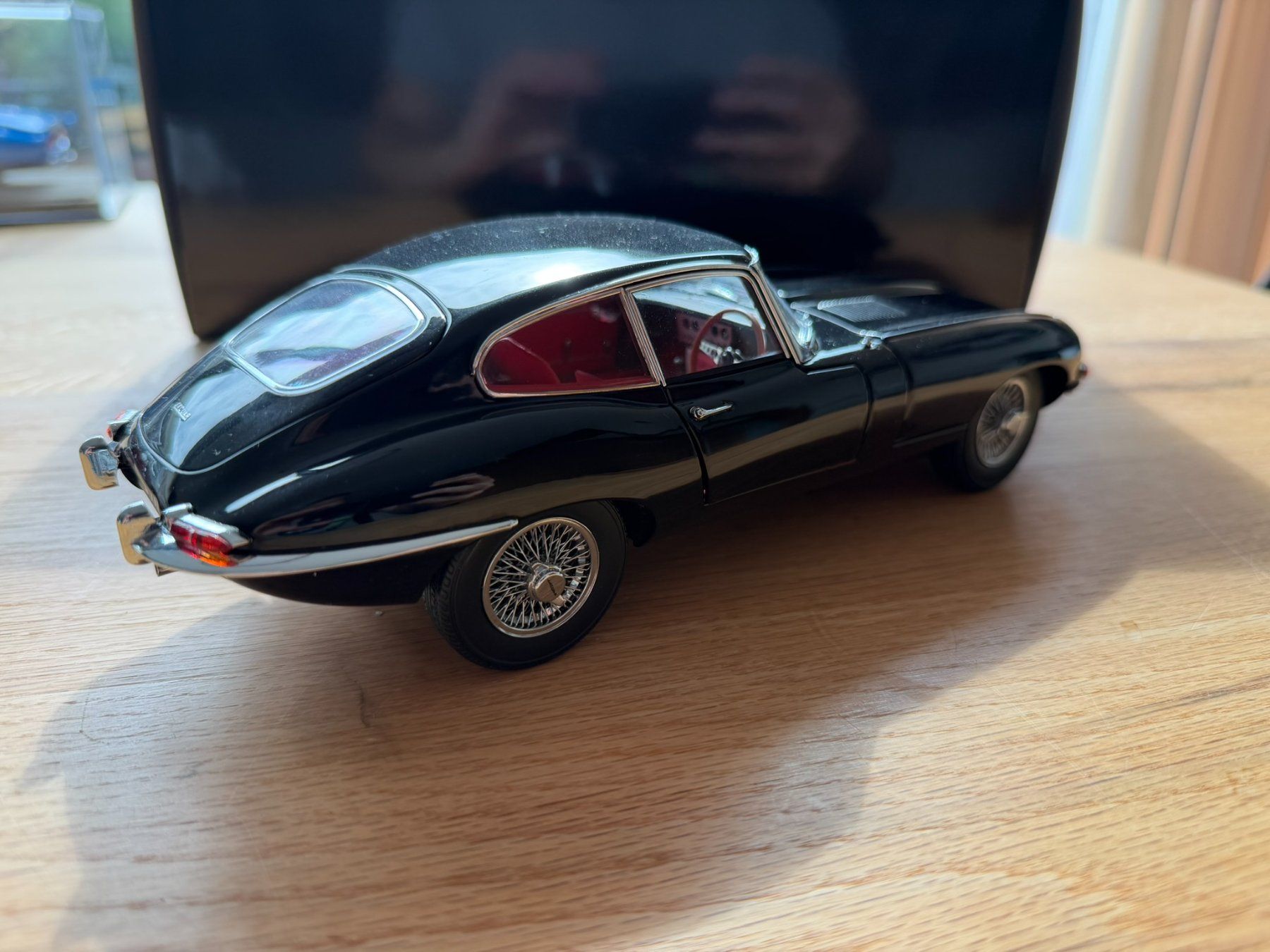 Kyosho Modellautos: 1:18 Kyosho - Jaguar E-Type Coupe S1 – Neu (gemäss Beschreibung) aus Tübach von BonnevilleMotors 2