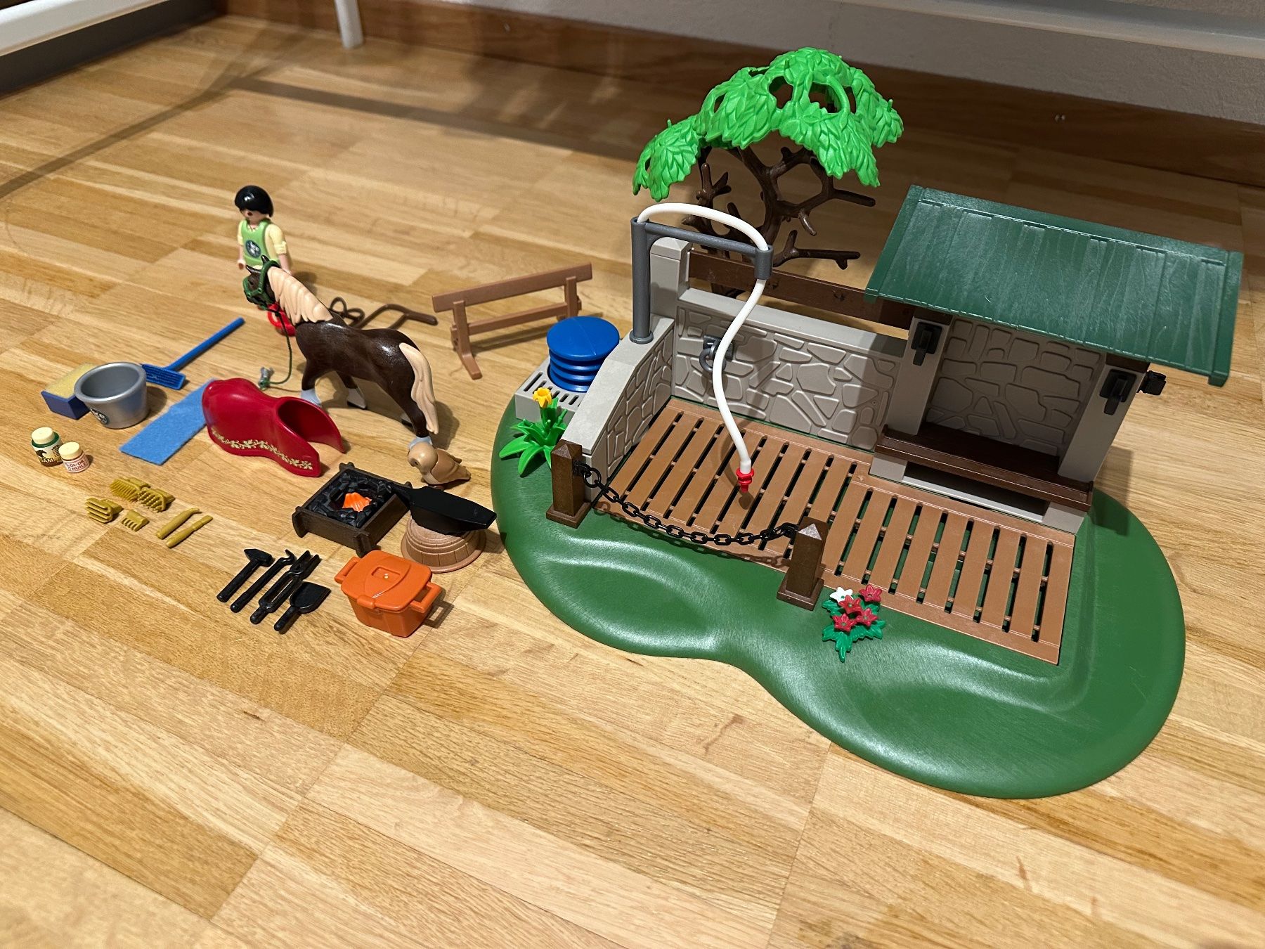 Playmobil Giocattoli: Playmobil Pferdepflegestation – Usato da Arch venduto da tam_ctz2 2