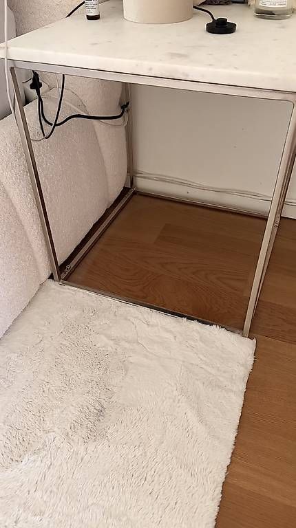 Comodini: Nachttische Mamor – Usato da Dietlikon venduto da jth_6zk5 2