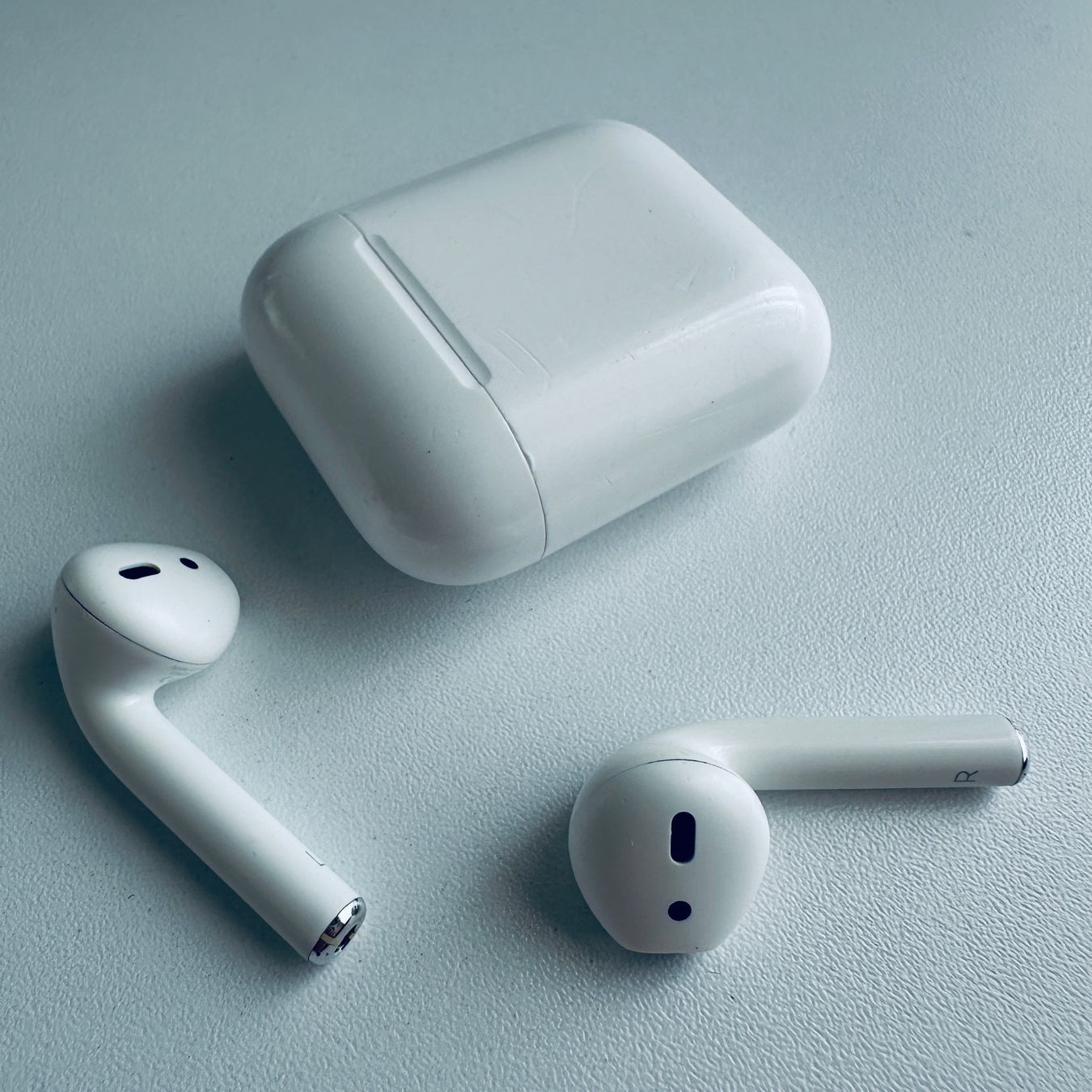 Apple Cuffie: Original Apple AirPods 2 Kopfhörer Wireless Lightning Kabel – Usato da Basel venduto da MY.AIRPODS.SHOP 8