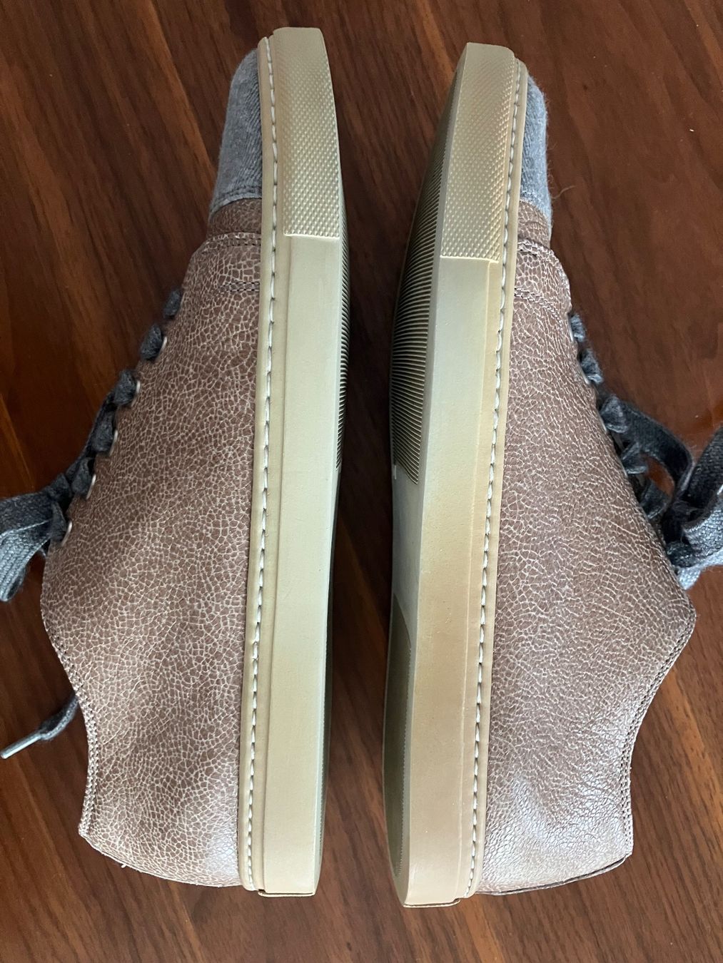 Brunello Cucinelli Scarpe da donna: Brunello Cucinelli Sneakers Gr. 37 – Usato da Windisch venduto da Lyudmila01 9