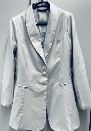Elegante Damen Blazer Jacke, ideal für den Frühling!