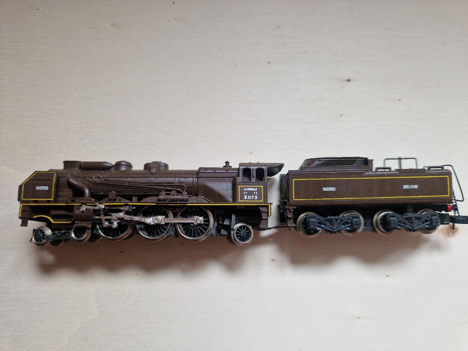 Fleischmann Modellini di ferrovie: locomotive à vapeur  – Usato da Neuchâtel venduto da allen07 1