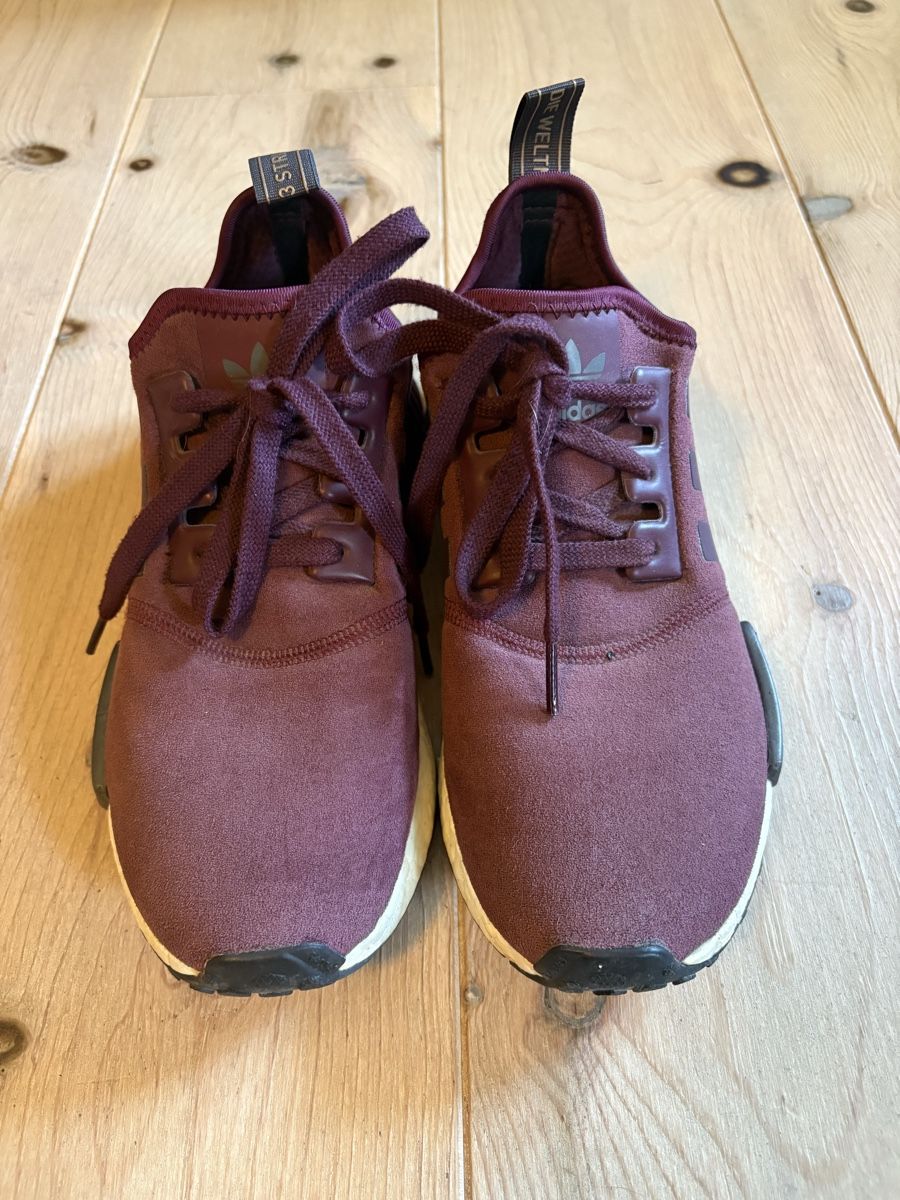 Adidas Scarpe da donna: Sneaker Turnschuhe von ADIDAS Gr. 40 – Usato da Schwerzenbach venduto da frauminze