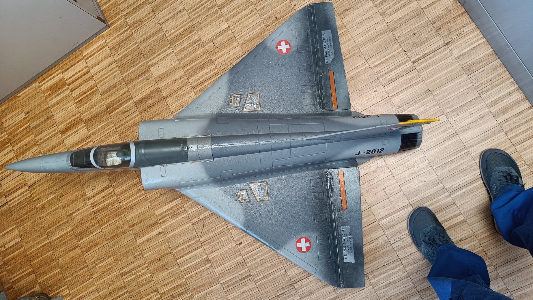 Modellismo RC: Modellflugzeug Mirage III Schweizer Luftwaffe gebraucht – Usato da Meiringen venduto da Ford1 4