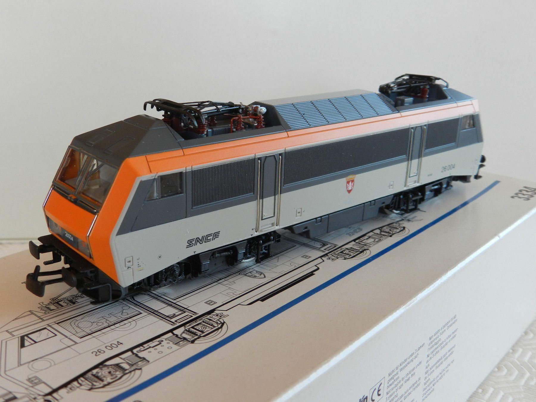 Märklin Modellini di ferrovie: H0 Märklin E-Lok BB 26000 SNCF – Nuovo (secondo la descrizione) da Arzier-Le Muids venduto da elocin83 1