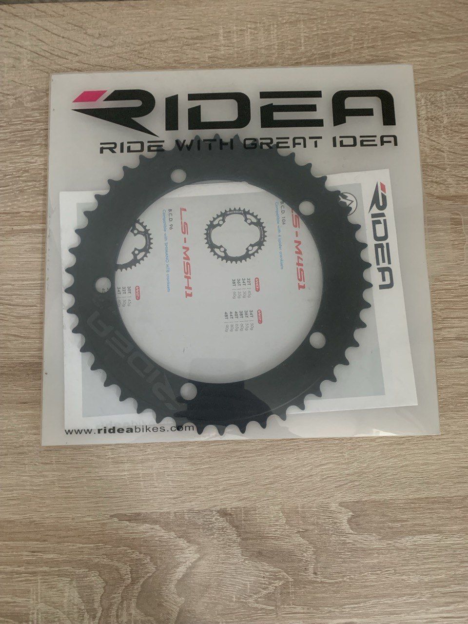 Pezzi di ricambio: Ridea Kettenblatt 46 Zähne – Nuovo e nell'imballaggio originale da Basel venduto da Fahrenheitcycling