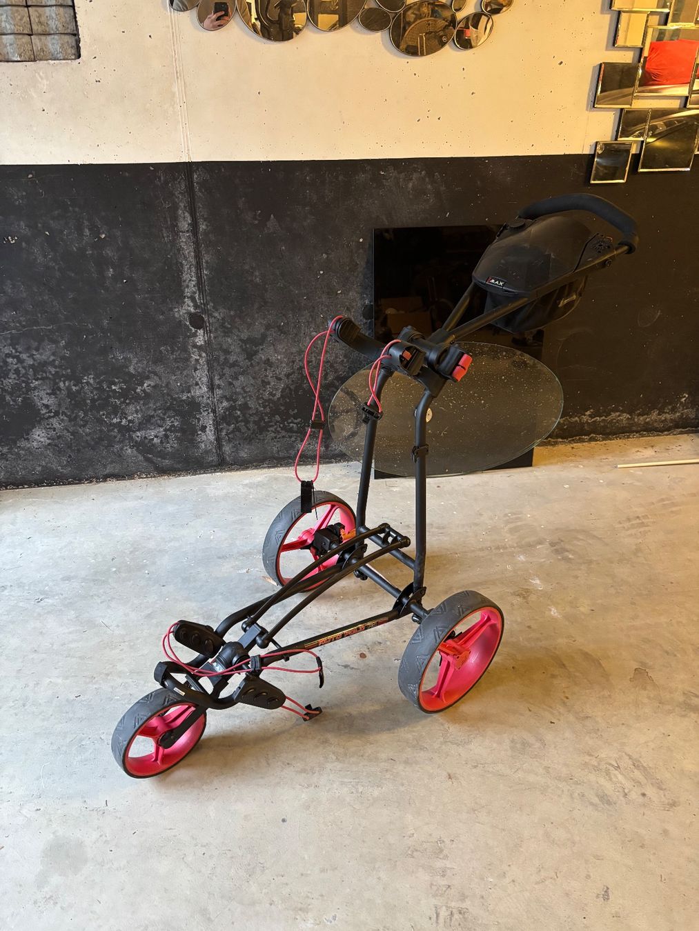 Trolleys: Golf-Trolley klappbar – Gebraucht aus Humlikon von Harvey007