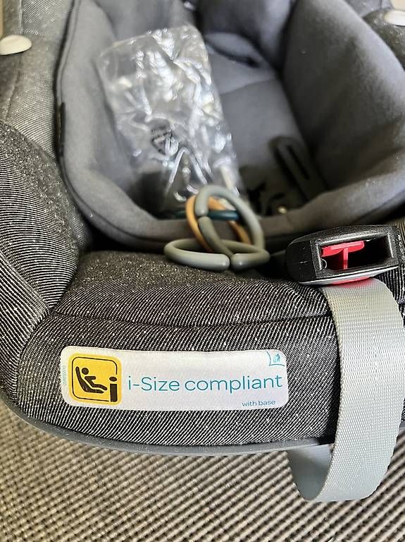 Sièges auto: Maxi Cosi Pebble dunkelgrau – D'occasion à Neuenhof par rah_j2qp 3