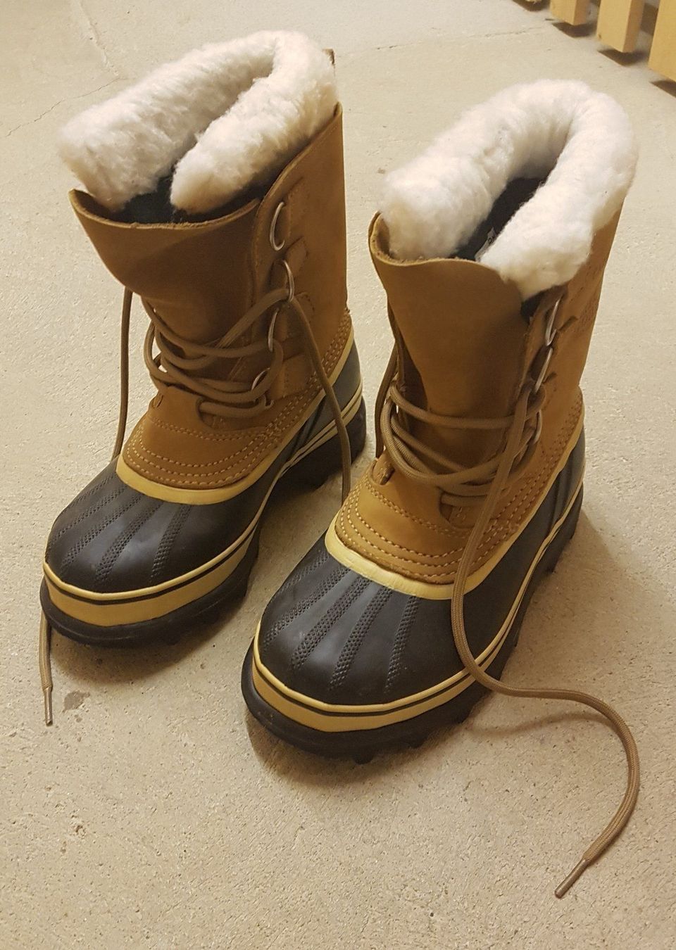 Sorel Scarpe da uomo: Wanderschuhe SOREL N.36 – Nuovo (secondo la descrizione) da Innerberg venduto da Ganapataye