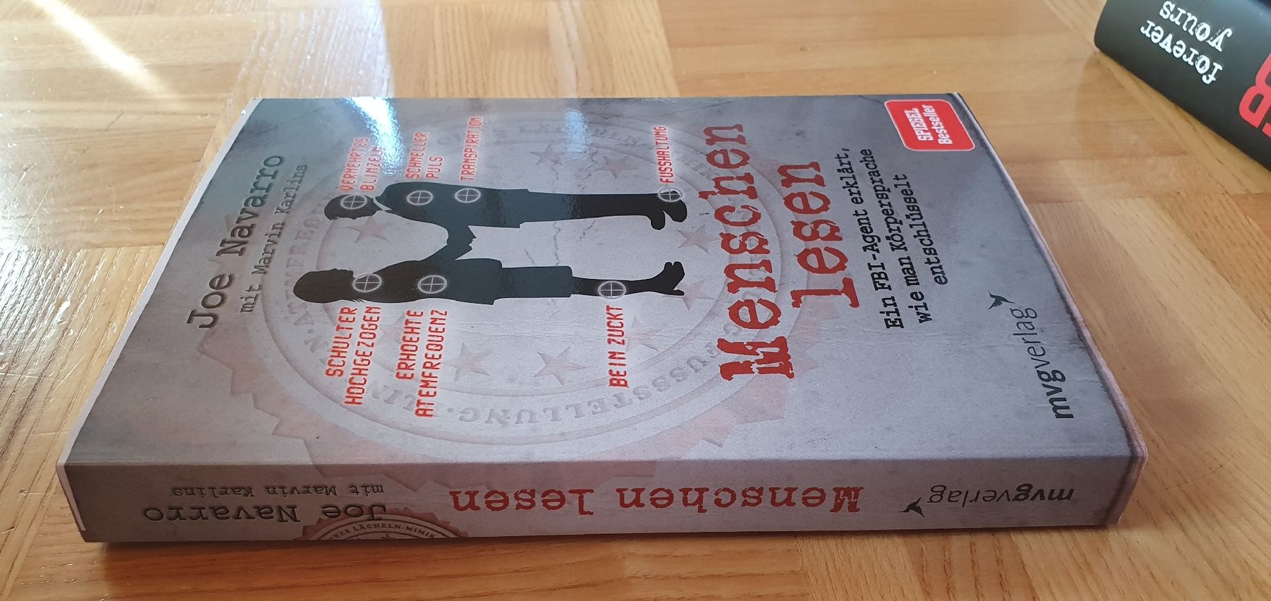 Libri: Menschen lesen, Joe Navarro – Nuovo (secondo la descrizione) da embrach venduto da Steppenwolf5 2