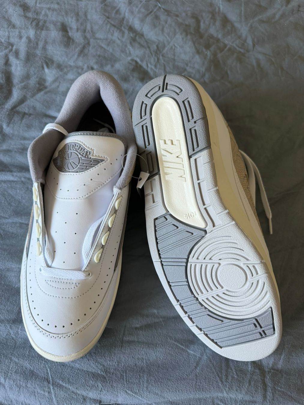 Jordan Chaussures hommes: Nike Air Jordan 2 Retro Low Python Grösse 44.5 neu mit Box – Neuf avec emballage d'origine à Laufen par Happi121 1