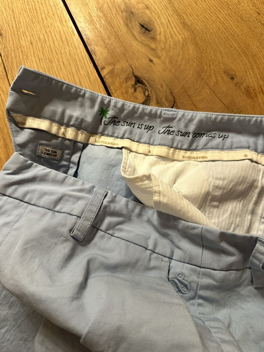 Pantaloni: Scotch & Soda hellblaue Chino Hose 25 – Nuovo (secondo la descrizione) da Oberwil-Lieli venduto da Claudine_1988 6