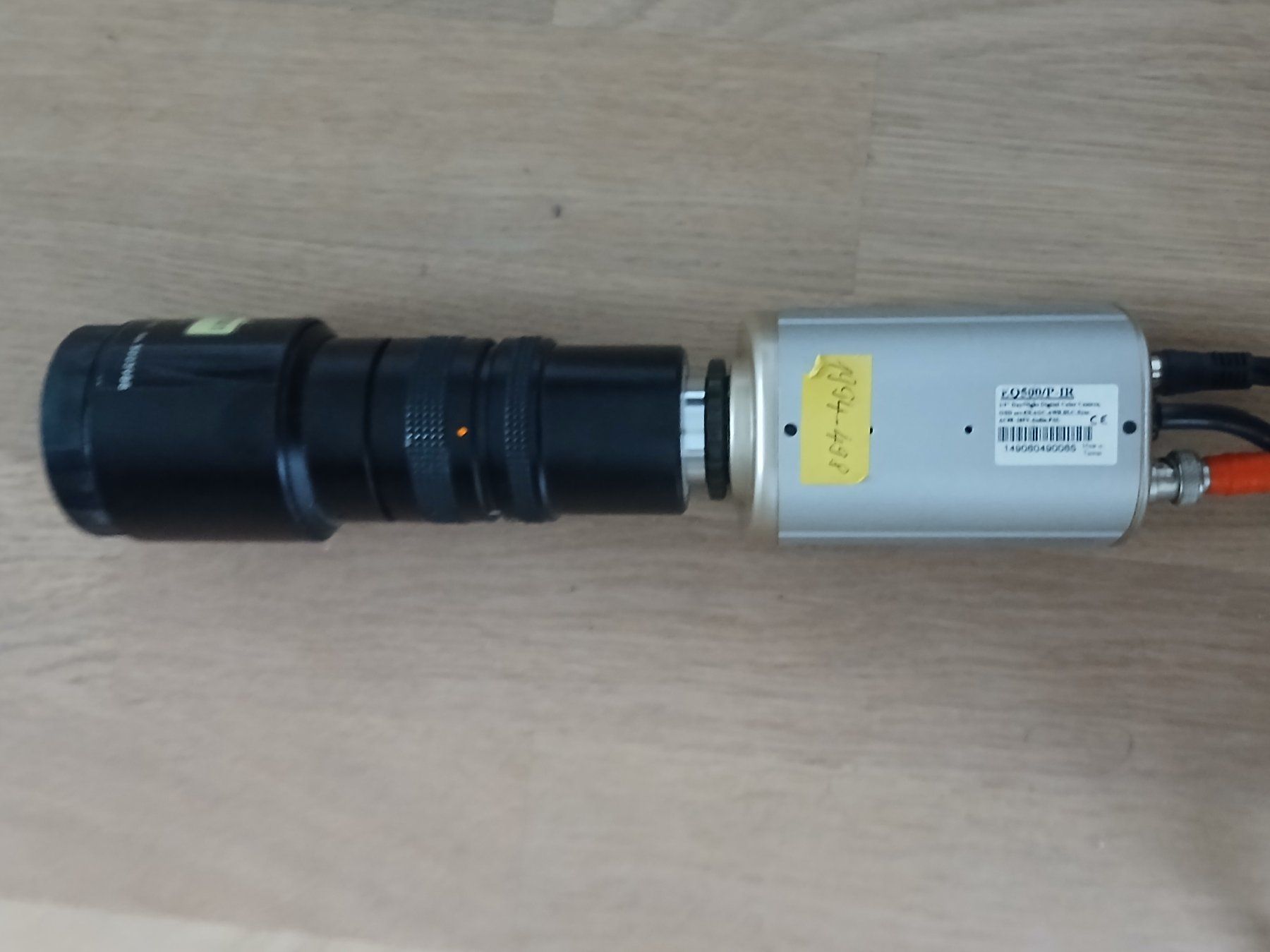 JVC Camcorder: JVC TH-L200 Farb Video Camera, wenig gebraucht – Gebraucht aus Kloten von Travolli 1