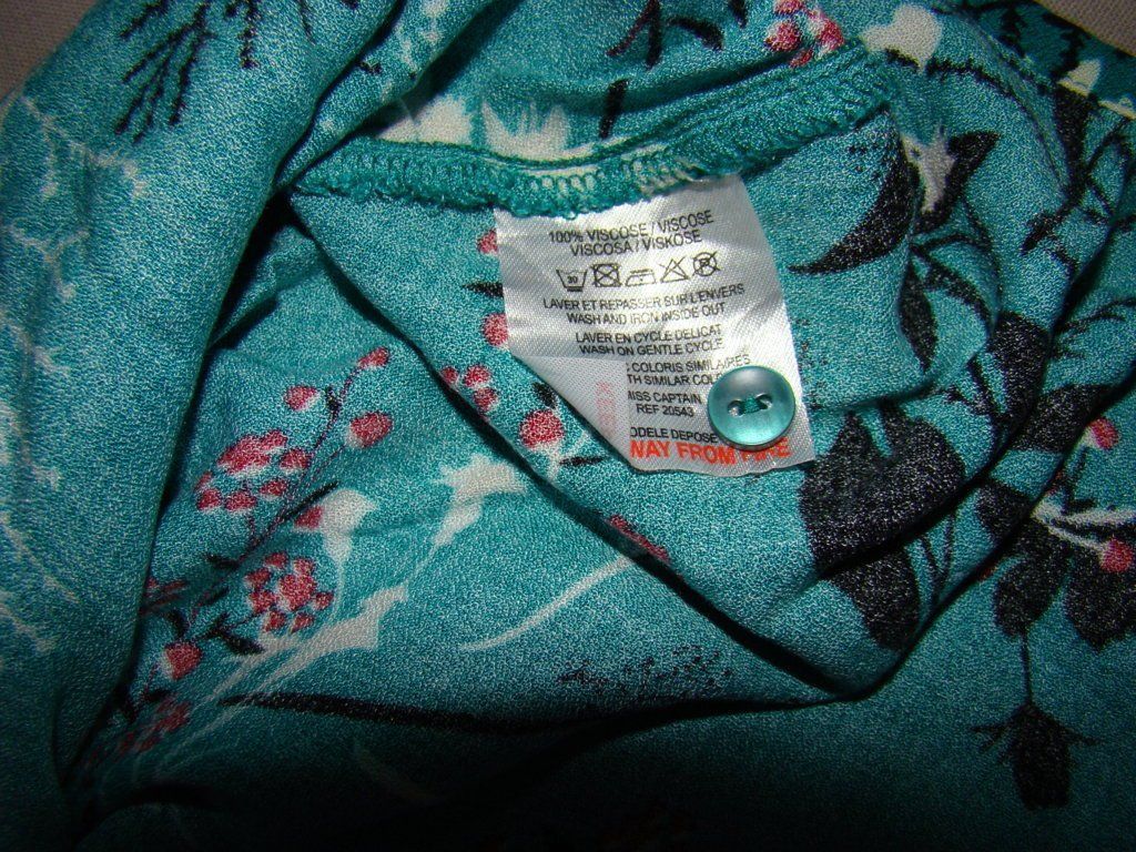 Captain Tortue Vestiti: Captain Tortue, robe, Miss – Nuovo e nell'imballaggio originale da Lussery-Villars venduto da pousinete02 2