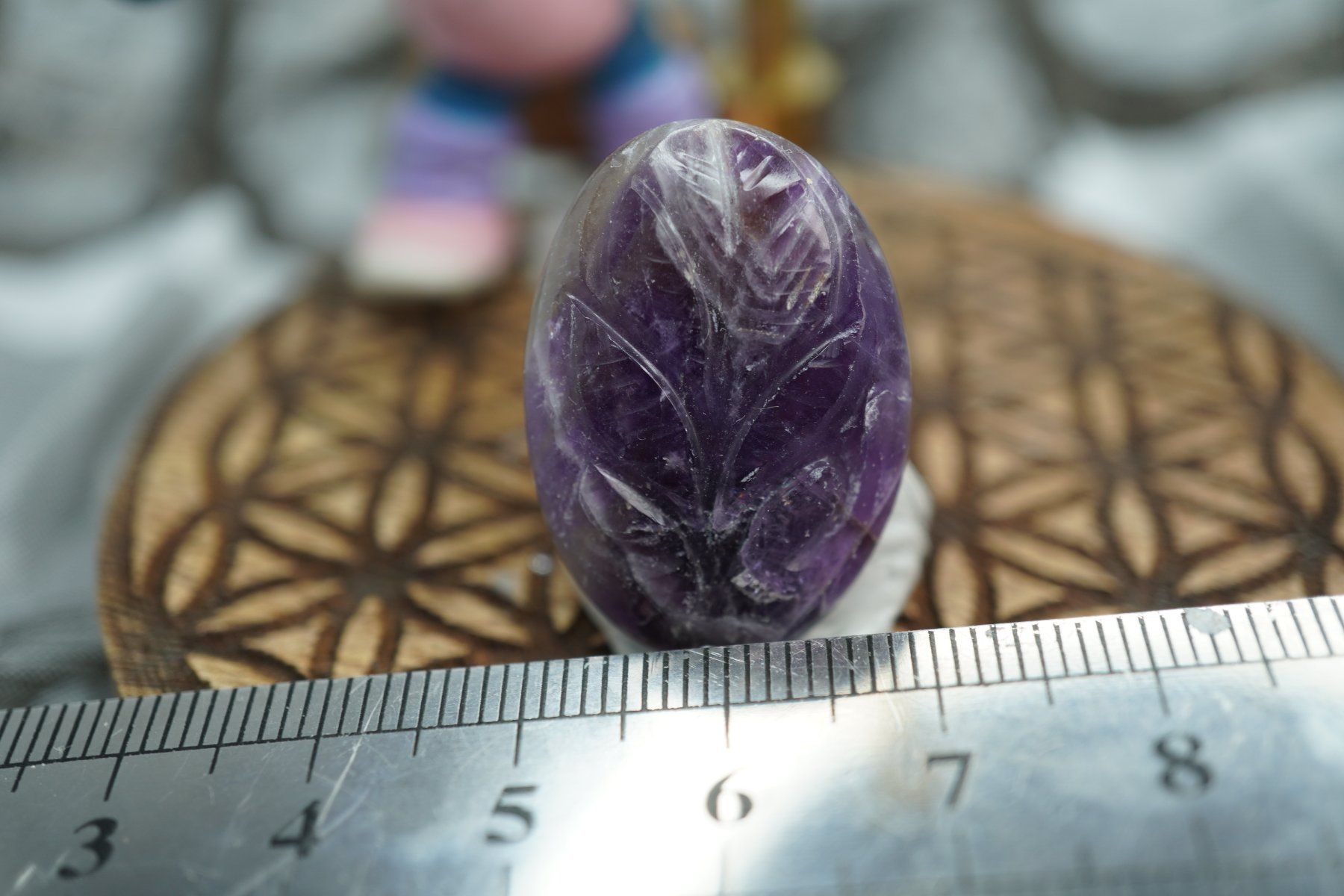 Minerali & Pietre curative: Amethyst    Blatt Geschnitzt  Cabochon   Ab 1.- – Nuovo e nell'imballaggio originale da Eschenbach SG venduto da topstone