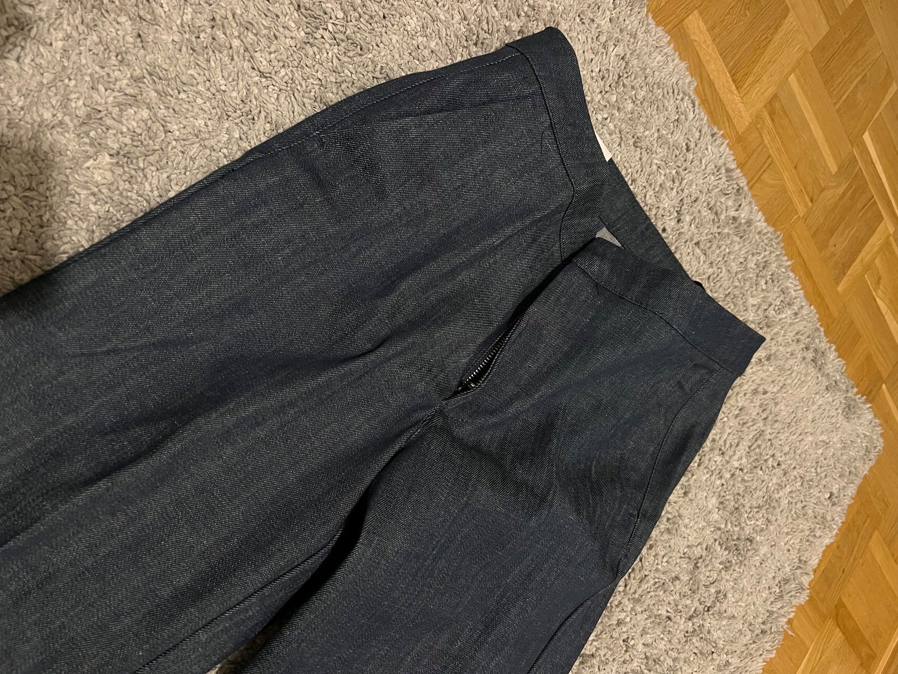 Zara Pantaloni: ZARA Dunkelblaue Hose | elegante Hose – Nuovo (secondo la descrizione) da Wittenbach venduto da DGB_xoxo 1