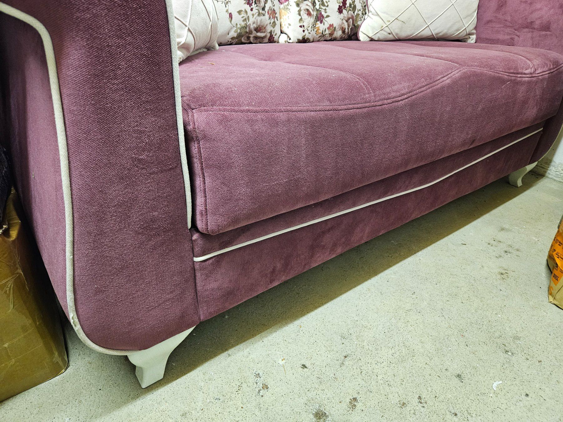 Sofas: Zweier Bettsofa mit Stauraum – Gebraucht aus Brugg AG von steinbach 2
