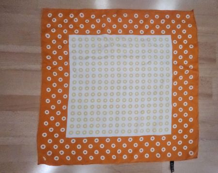 Foulard Natur Pur en soie orange motif cercles 