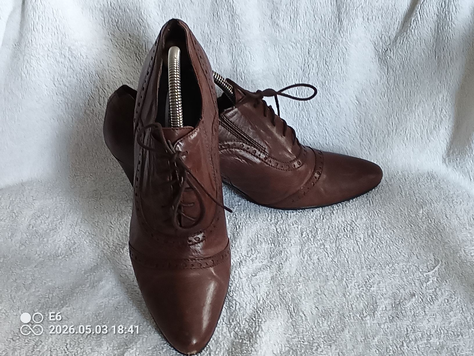 Scarpe da donna: Elegante Schnürpumps – Usato da Zürich venduto da Mitzi6 2