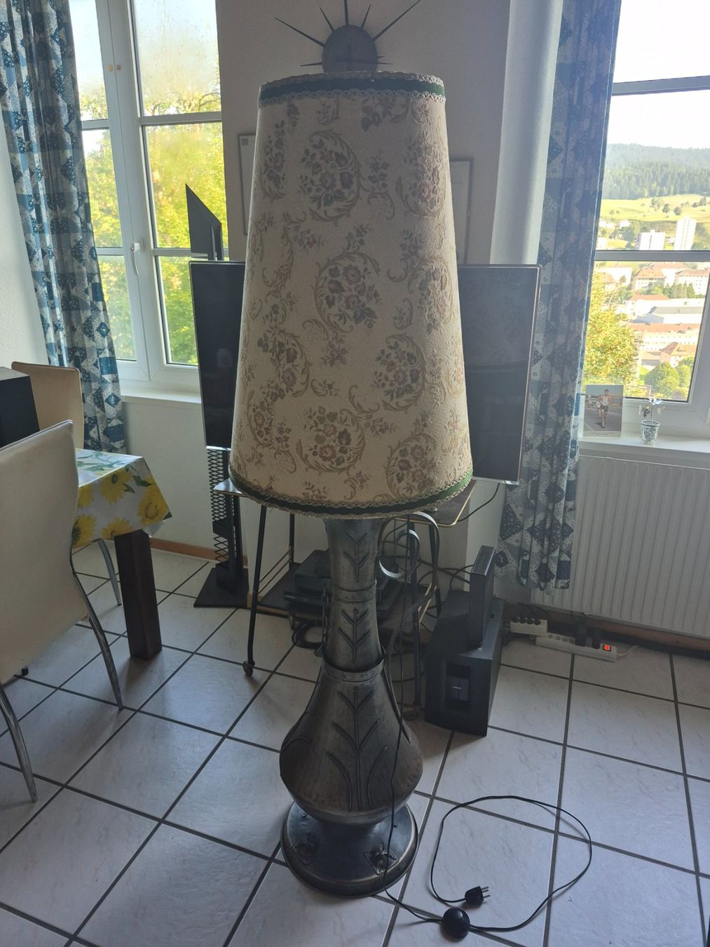 Lampade: Lampadaire ancien – Usato da Le Locle venduto da archerblanc