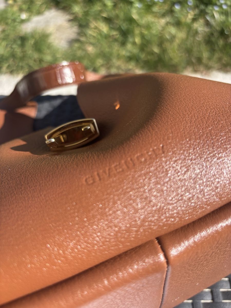 Borse da donna: Givenchy Hobo avec facture – Usato da Carouge GE venduto da lia_t7zd 4