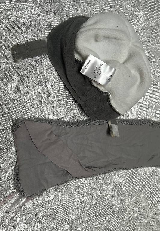 Foulard & Sciarpe: Set cuffia e sciarpa – Usato da Balerna venduto da Mara.B. 1