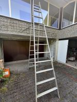 Alu Schiebeleiter ca. 3.6m hoch