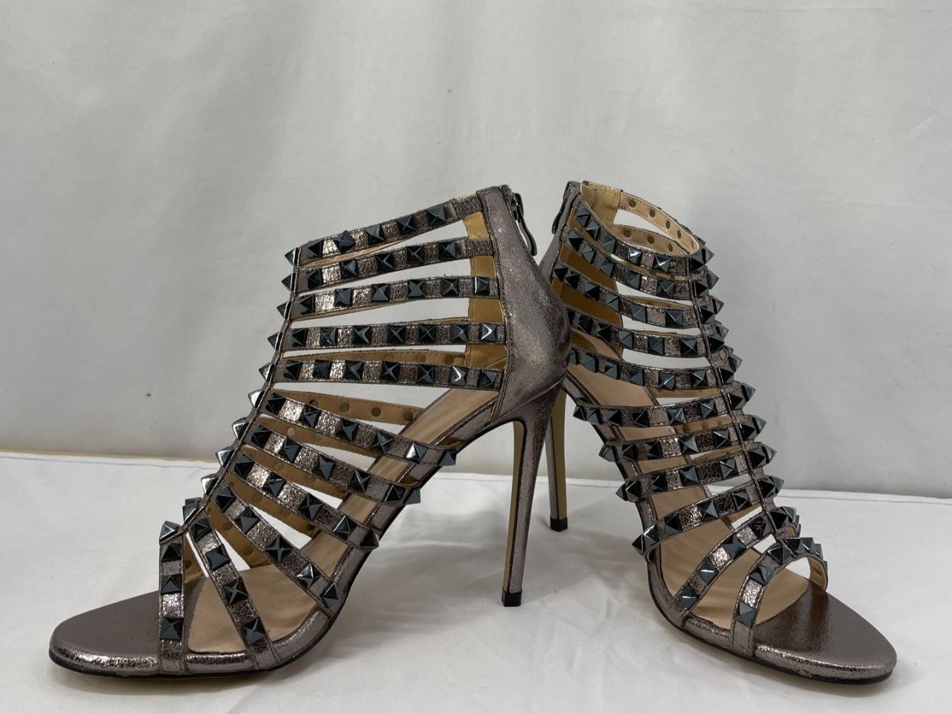 Scarpe da donna: Chaussures talons cuir – Usato da Lausanne venduto da PlusValue_Lausanne