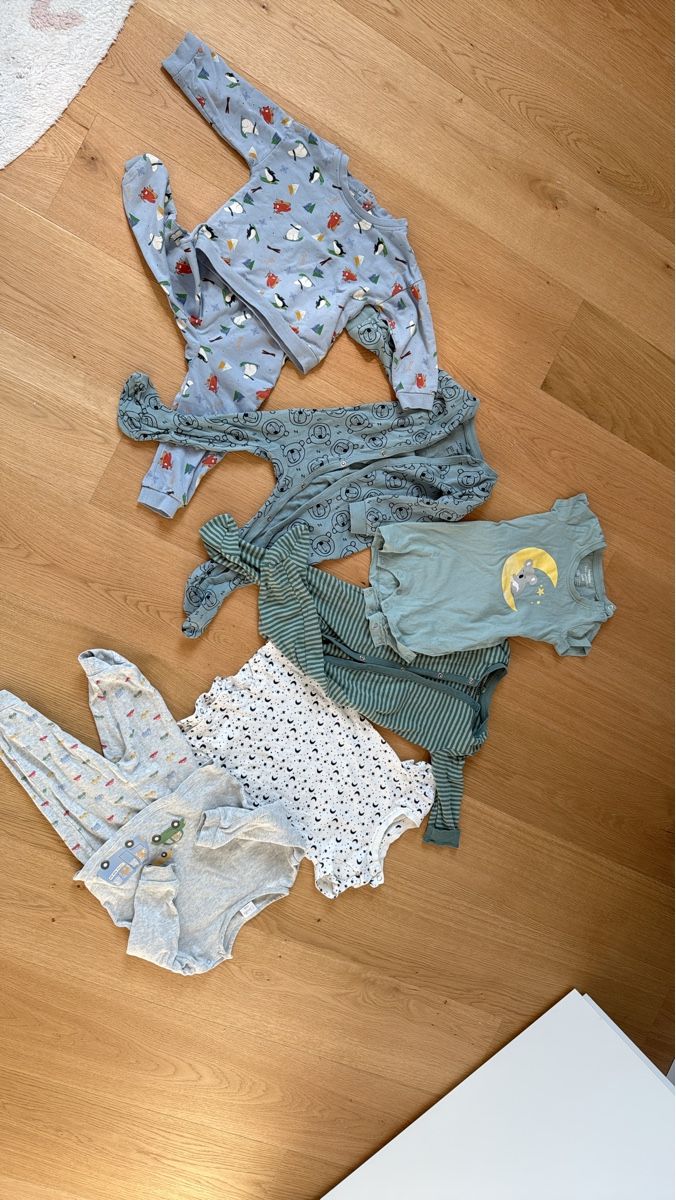 Pigiama & Simili: Baby Strampler/Pyjamas, Grösse 74/80 – Usato da Sonnental venduto da sop_9scm