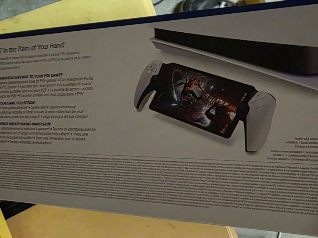 Sony Console: PS PORTAL – Usato da Fribourg venduto da dccis.ch 1