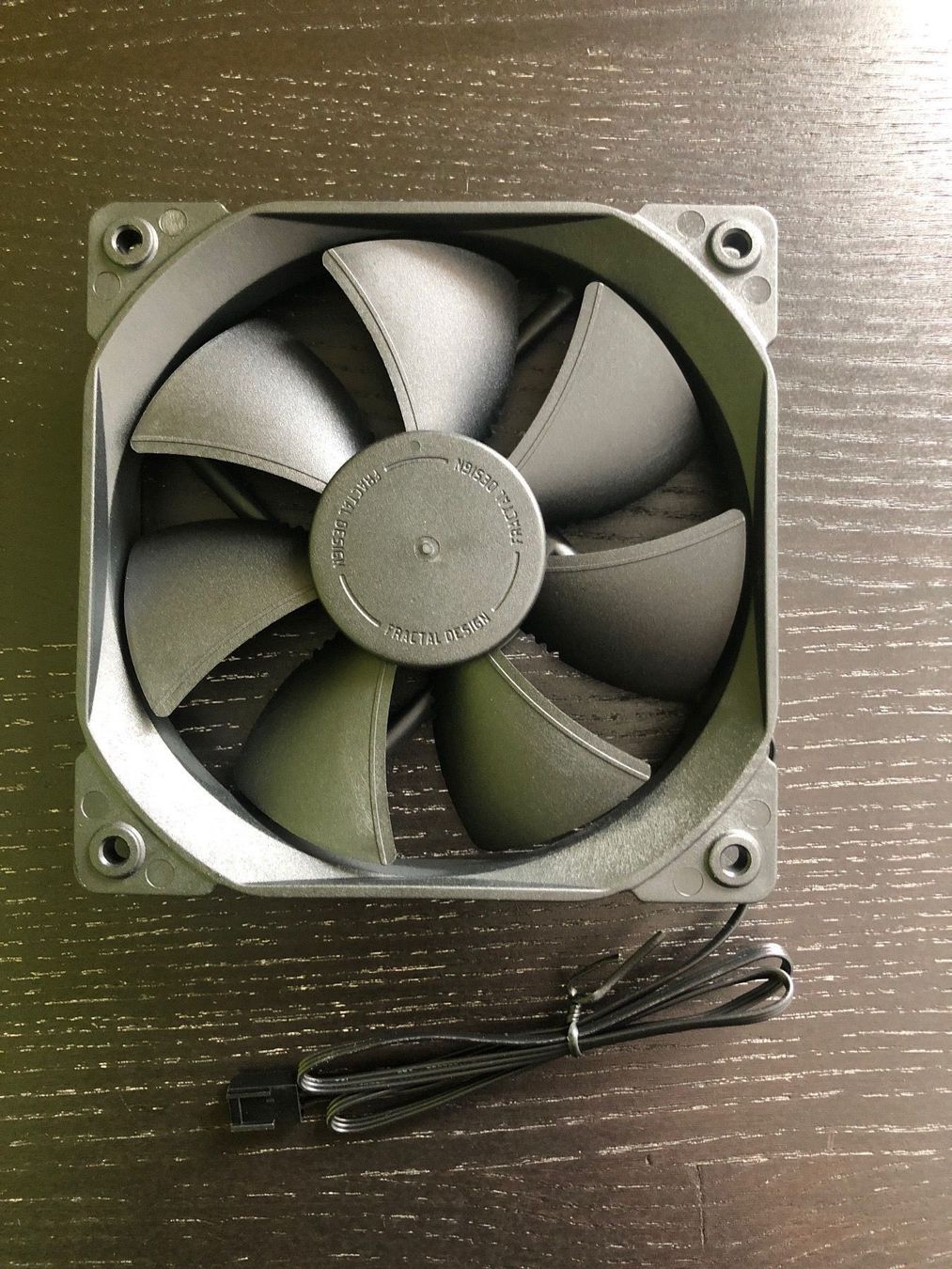 Ventilatori: PC Lüfter fractal design – Nuovo (secondo la descrizione) da Goldingen venduto da Thomas.Perrin 1
