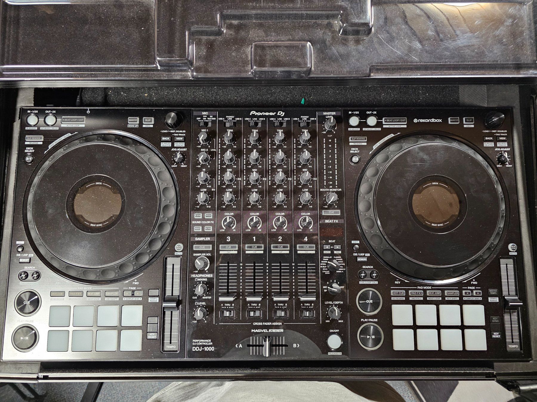 Pioneer Console di mixaggio: DJ 1000 Recordbox +Plexiglas und Case – Usato da Dürnten venduto da Anbra1 1