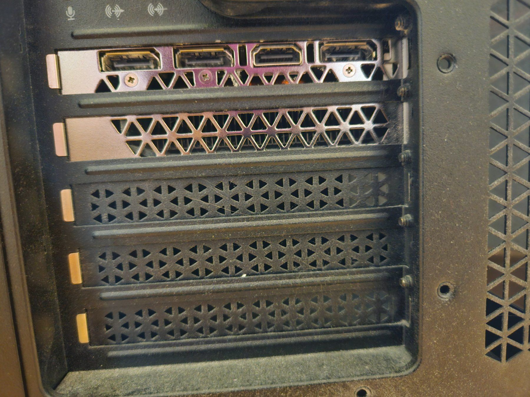 Hewlett Packard PC: OMEN by HP Desktop PC 880 Gaming PC – Usato da St. Gallen venduto da man_y6zr 8