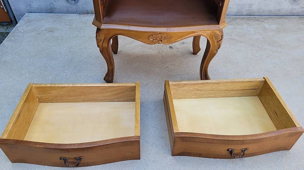 Cassettiere: Kommode Artigiani Trentini / Nachttisch – Usato da Zofingen venduto da Loop_ReSale 6