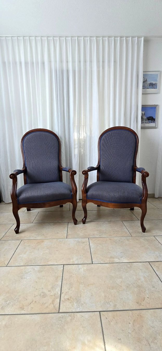 Chaises: Antike Stühle – D'occasion à Matten b.Interlaken par Gelbli