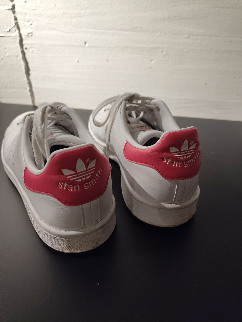 Adidas Scarpe da donna: Adidas Stan Smith Damenschuhe Weiss Grösse 38 – Usato da Dietlikon venduto da VintageStudioZurich 5
