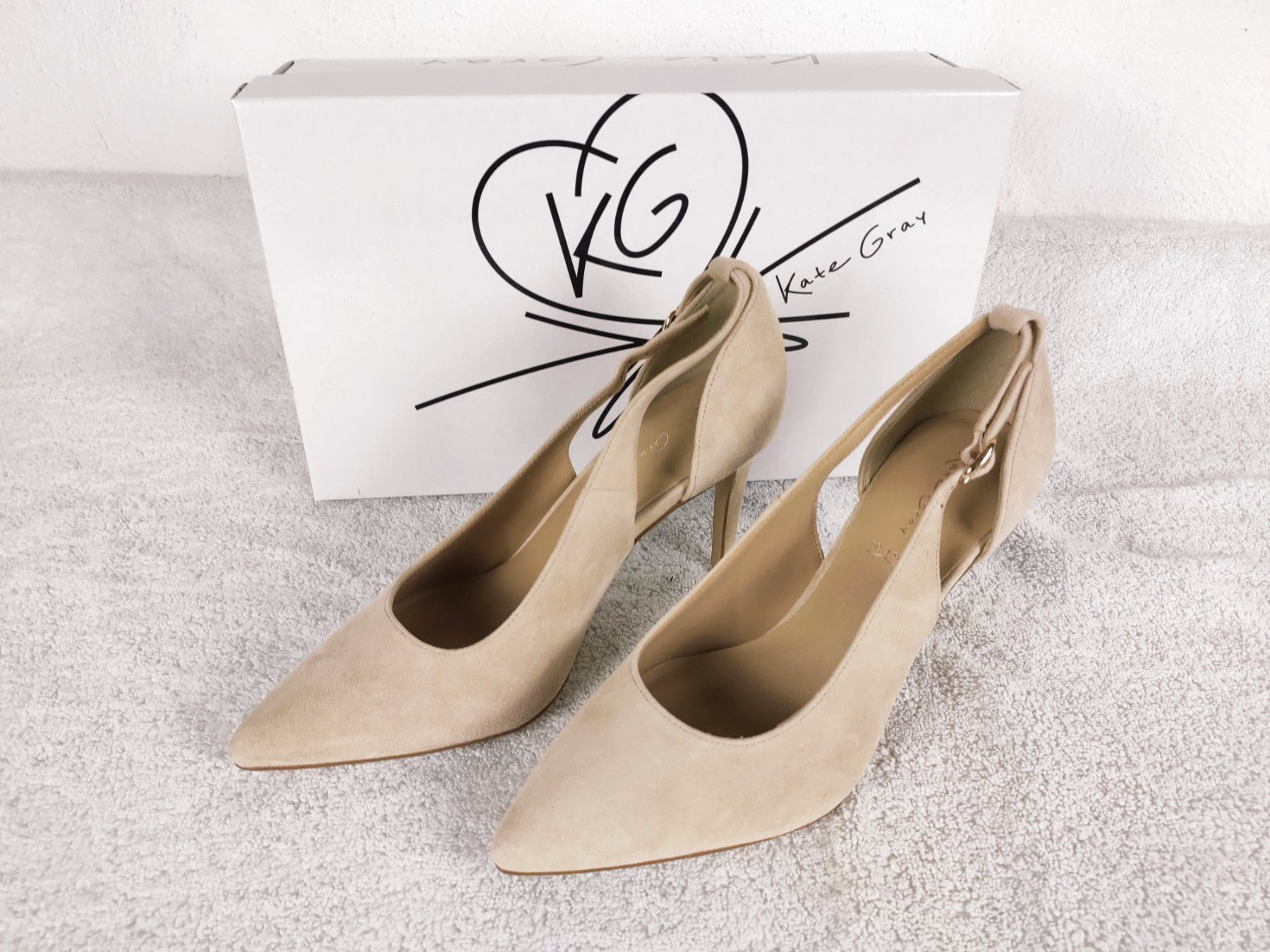 Damenschuhe: Highheels beige - neu! – Neu und originalverpackt aus Kreuzlingen von sko_9v6b