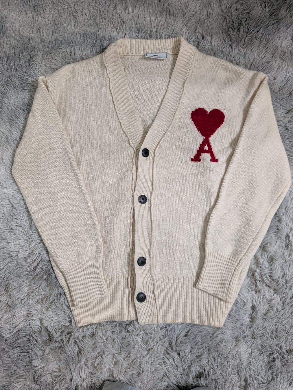 Vestes: AMI Strickjacke – D'occasion à Illnau par mbseller4ric